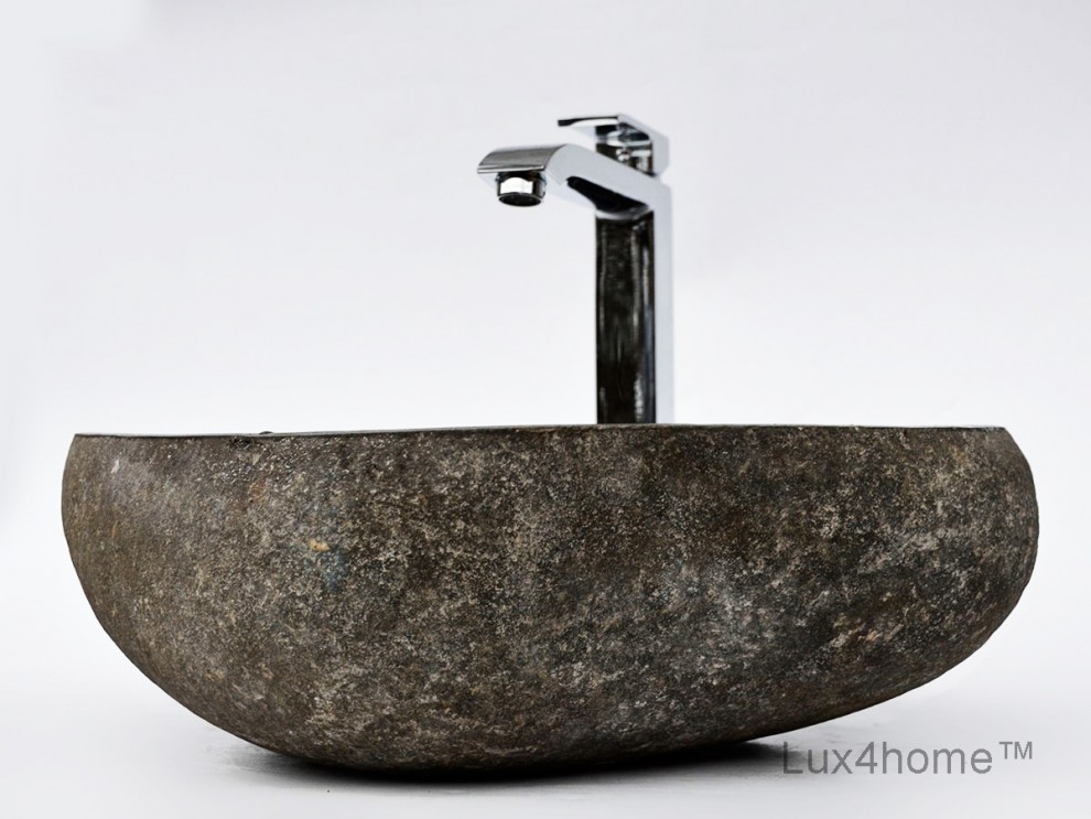 Kamienna umywalka z kamienia polnego otoczak